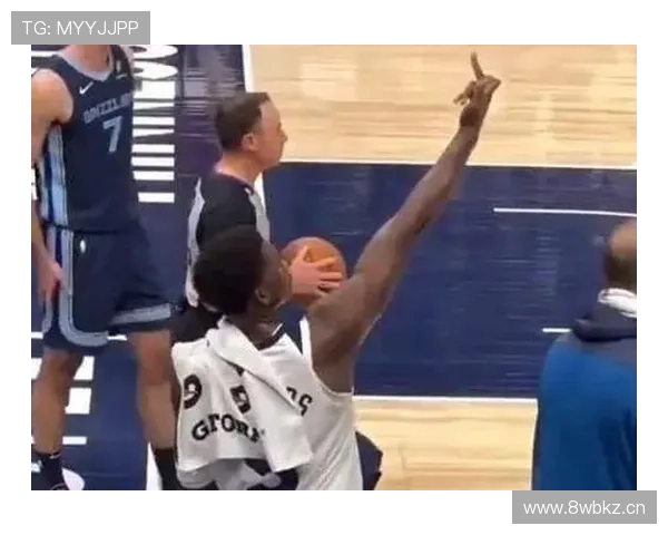 爱德华兹感叹文班太高难赢跳球 爱德华兹感叹文班太高难赢跳球